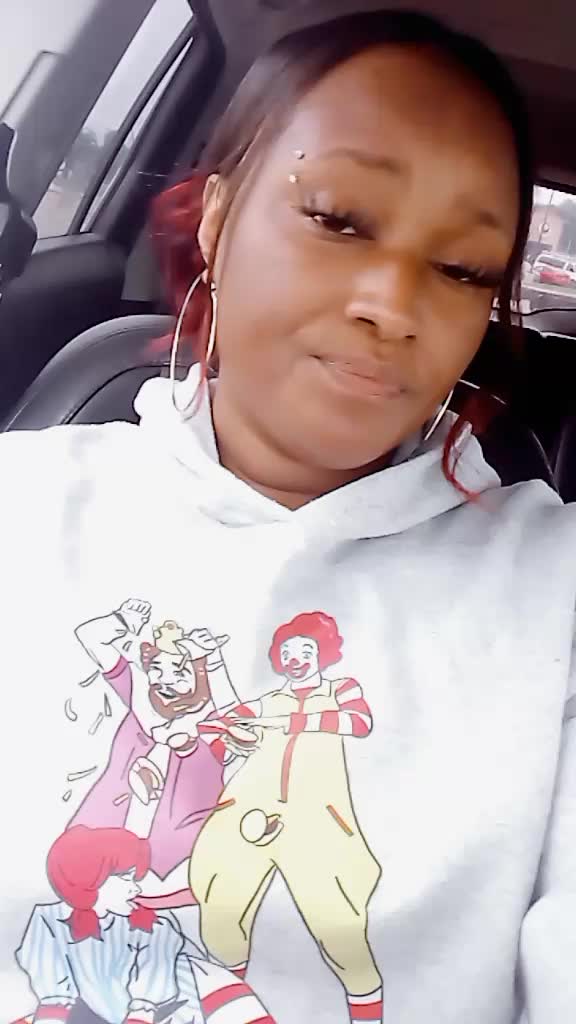 @Mizz_Birdie502