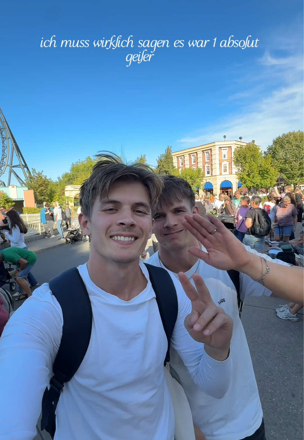 @bydustinn