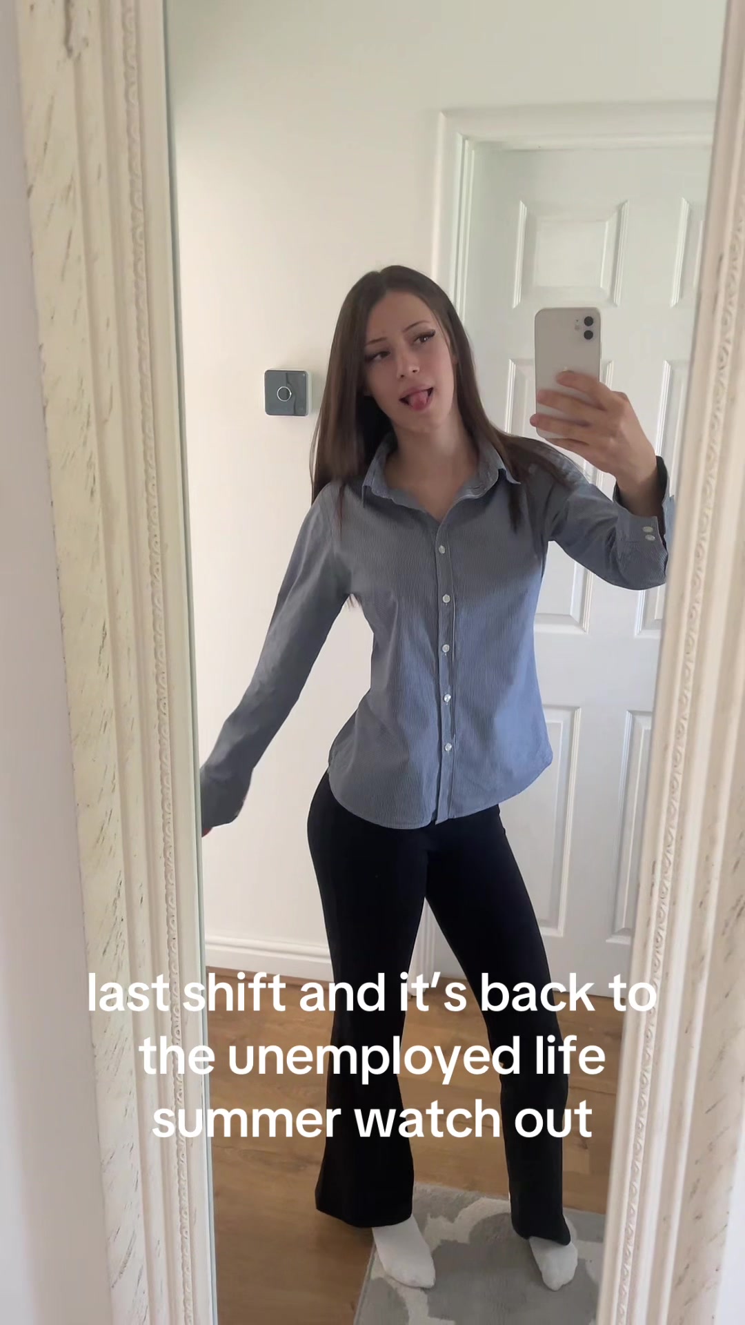 @¥