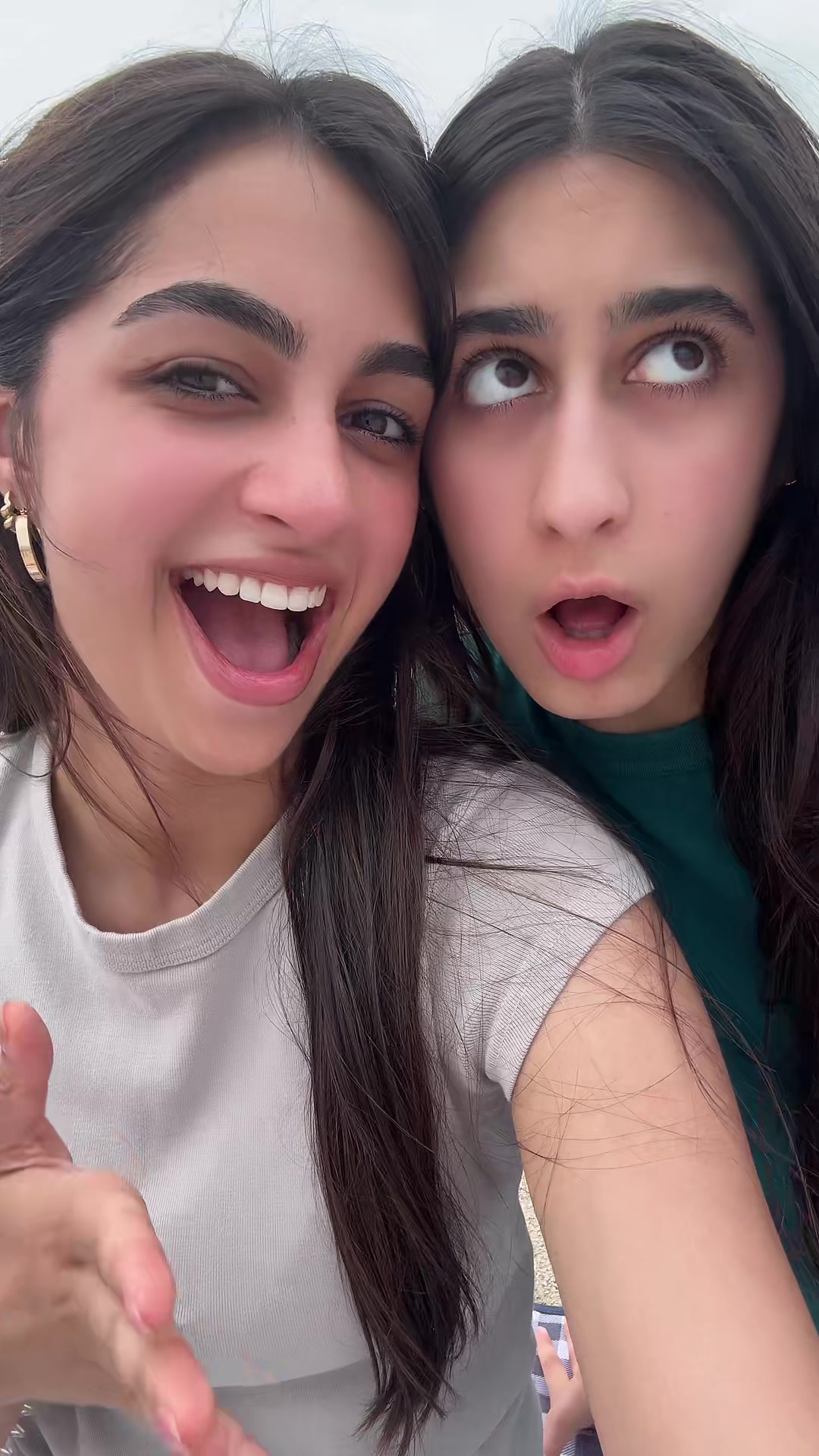 @Simrah14