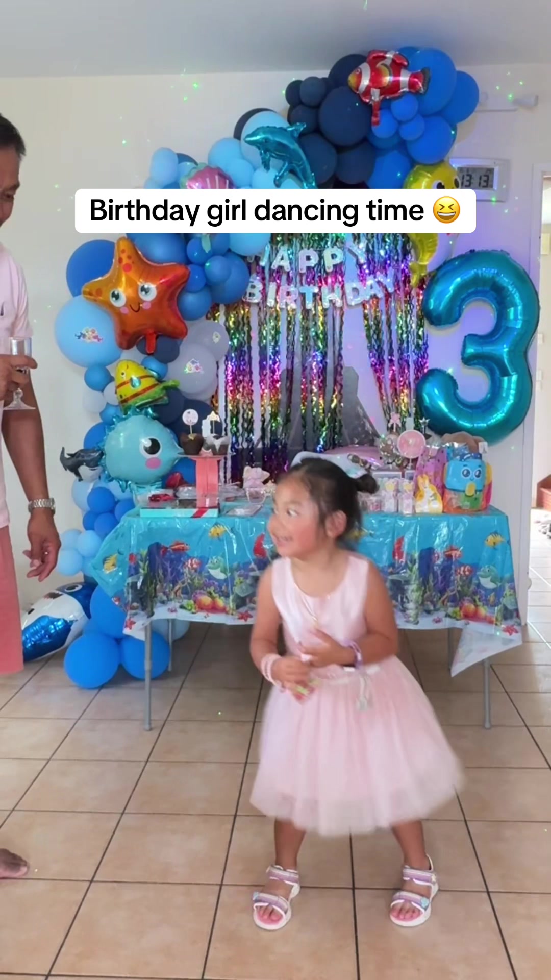 @Ellen Ellie 🇺🇸🇰🇭