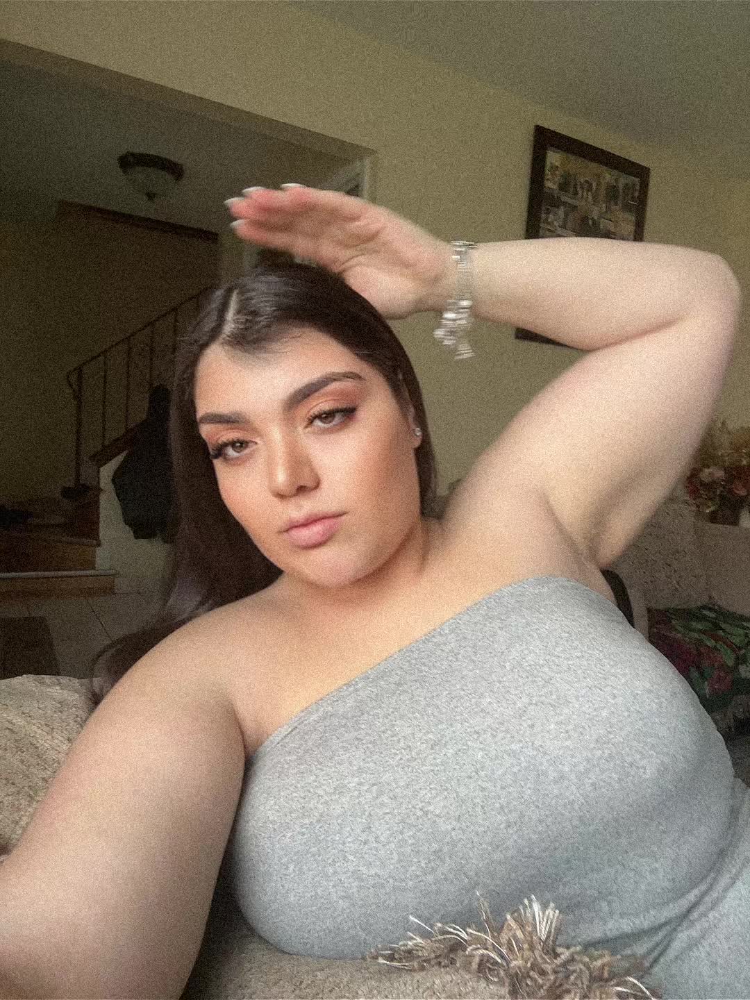 @ilovemyhusbandjay26