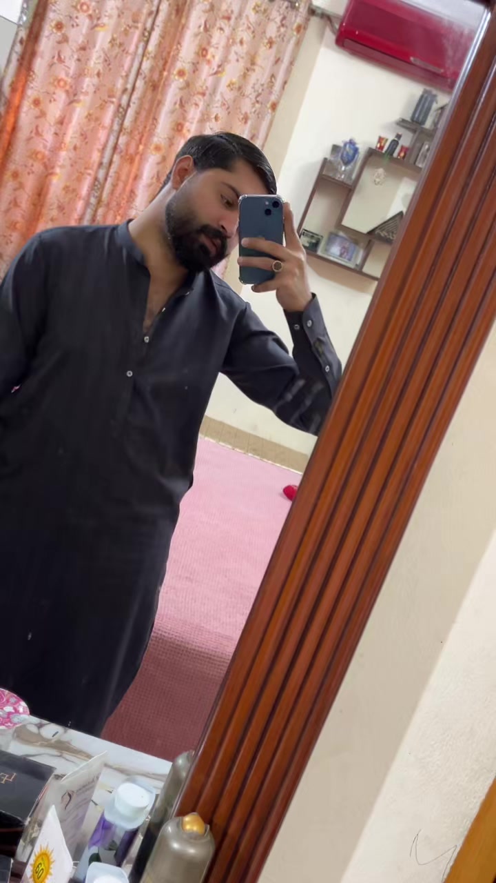 @Call me @mbarsariya🎭