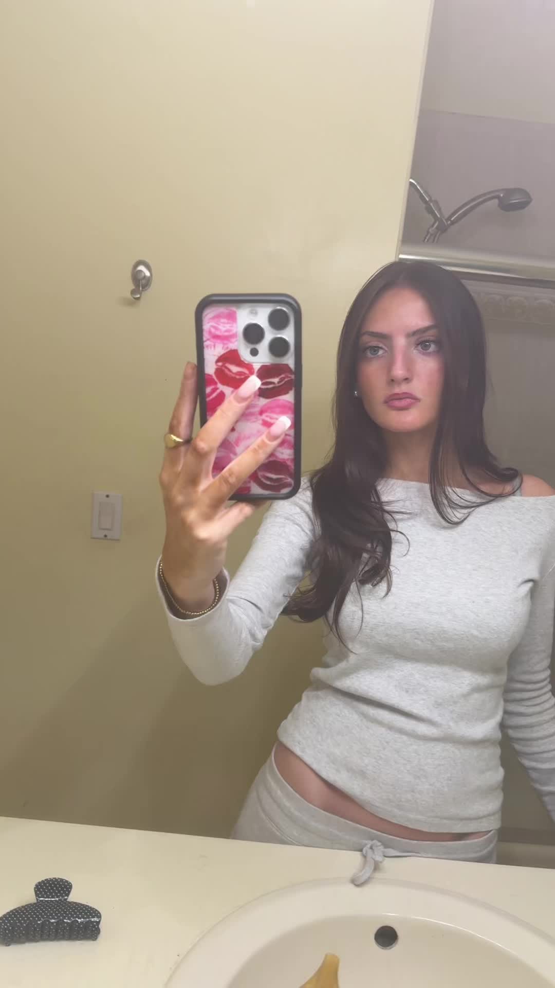 @_ilianavivian_