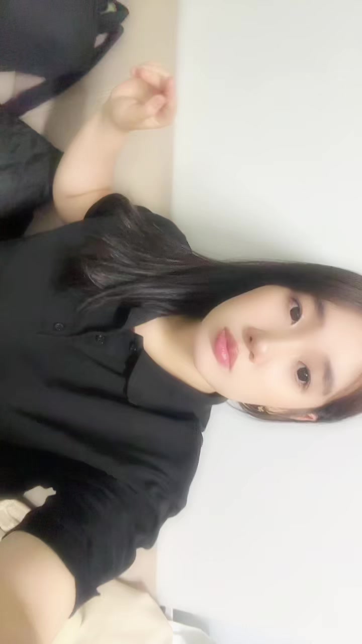 @emvjnne_