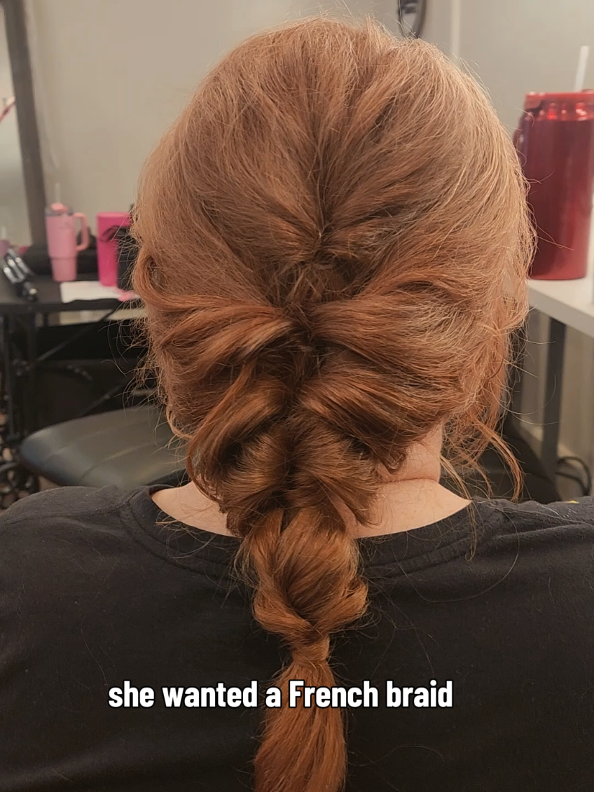 @Angie Knix Hair Artist