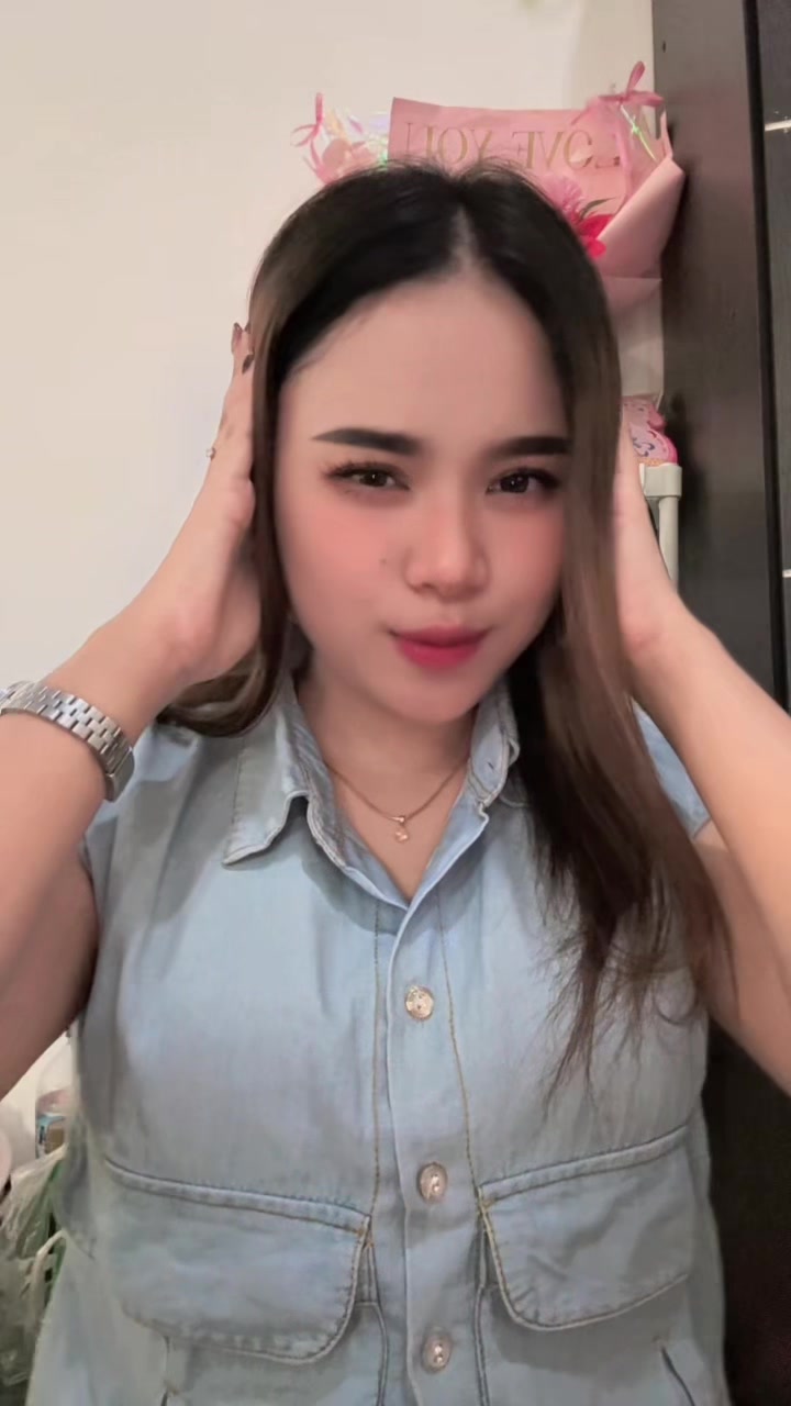@melanidwiaa