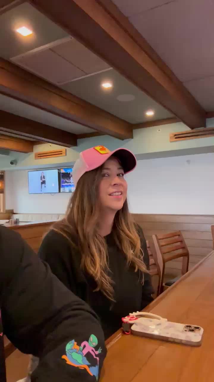 @Lala
