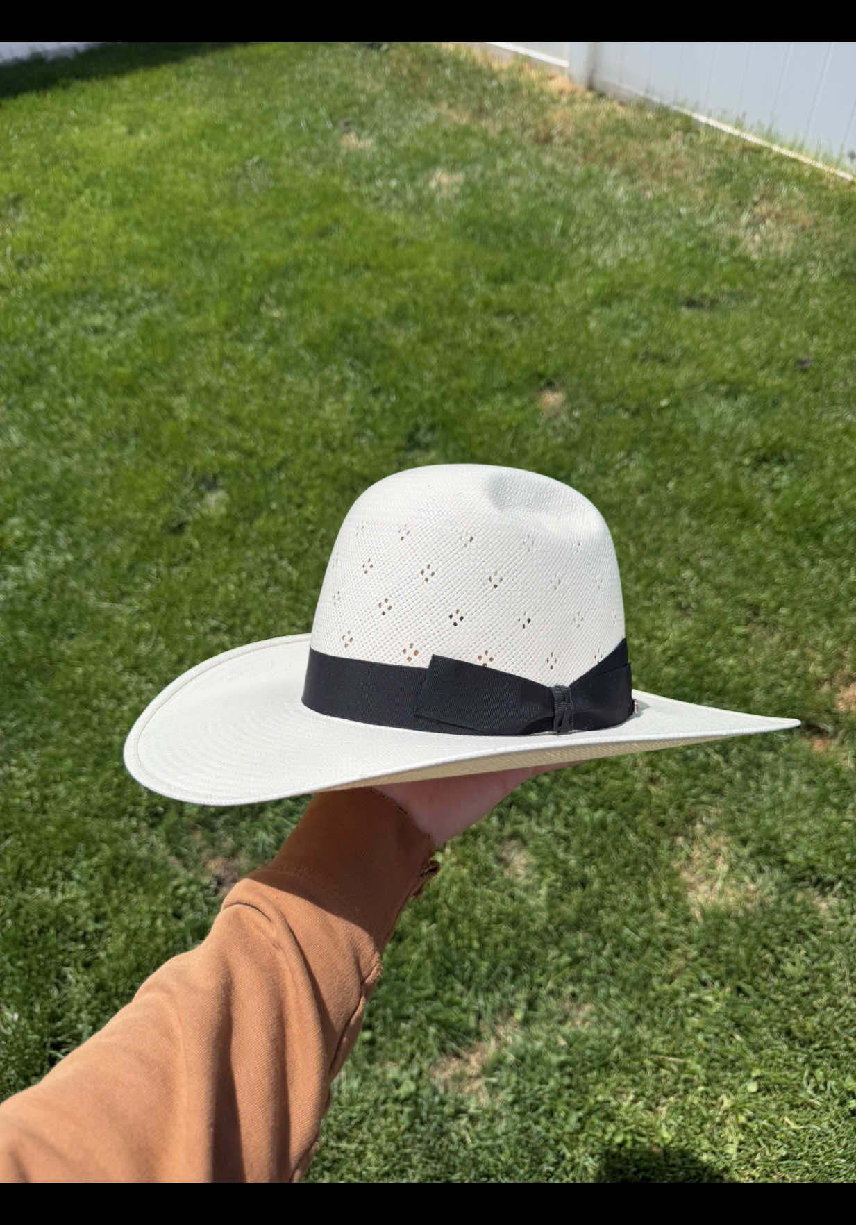 @cnewts_custom_leather