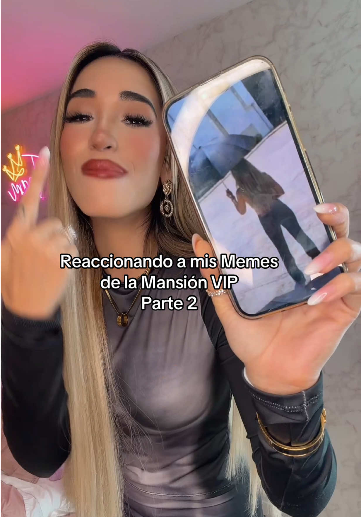 @QueenBuenrostro