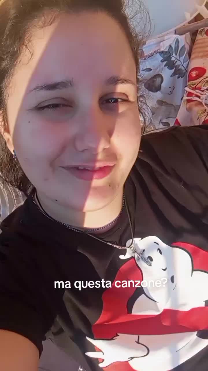 @ROSAROSSA