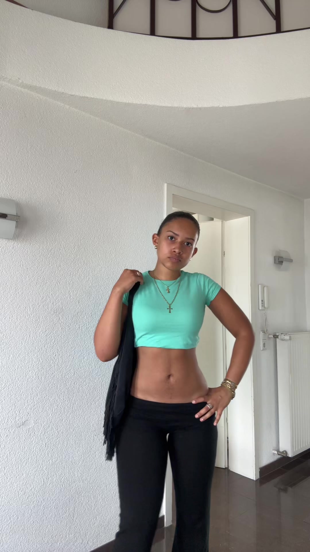 @mysteriousbaddie_123