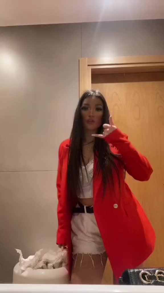 @Mery.