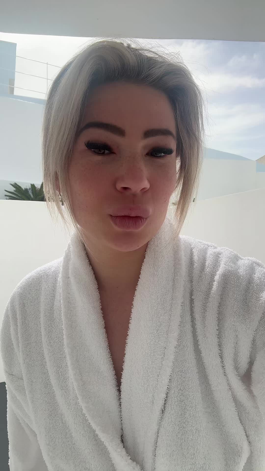 @Gigiiiadamofficial