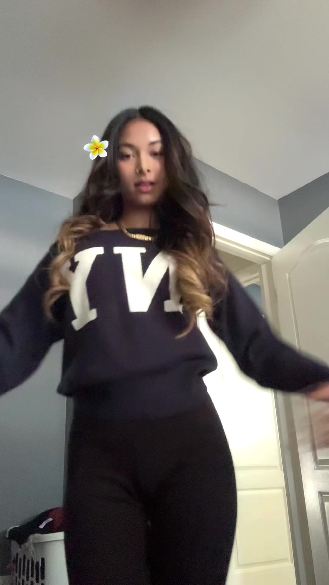 @sasha_somwaru