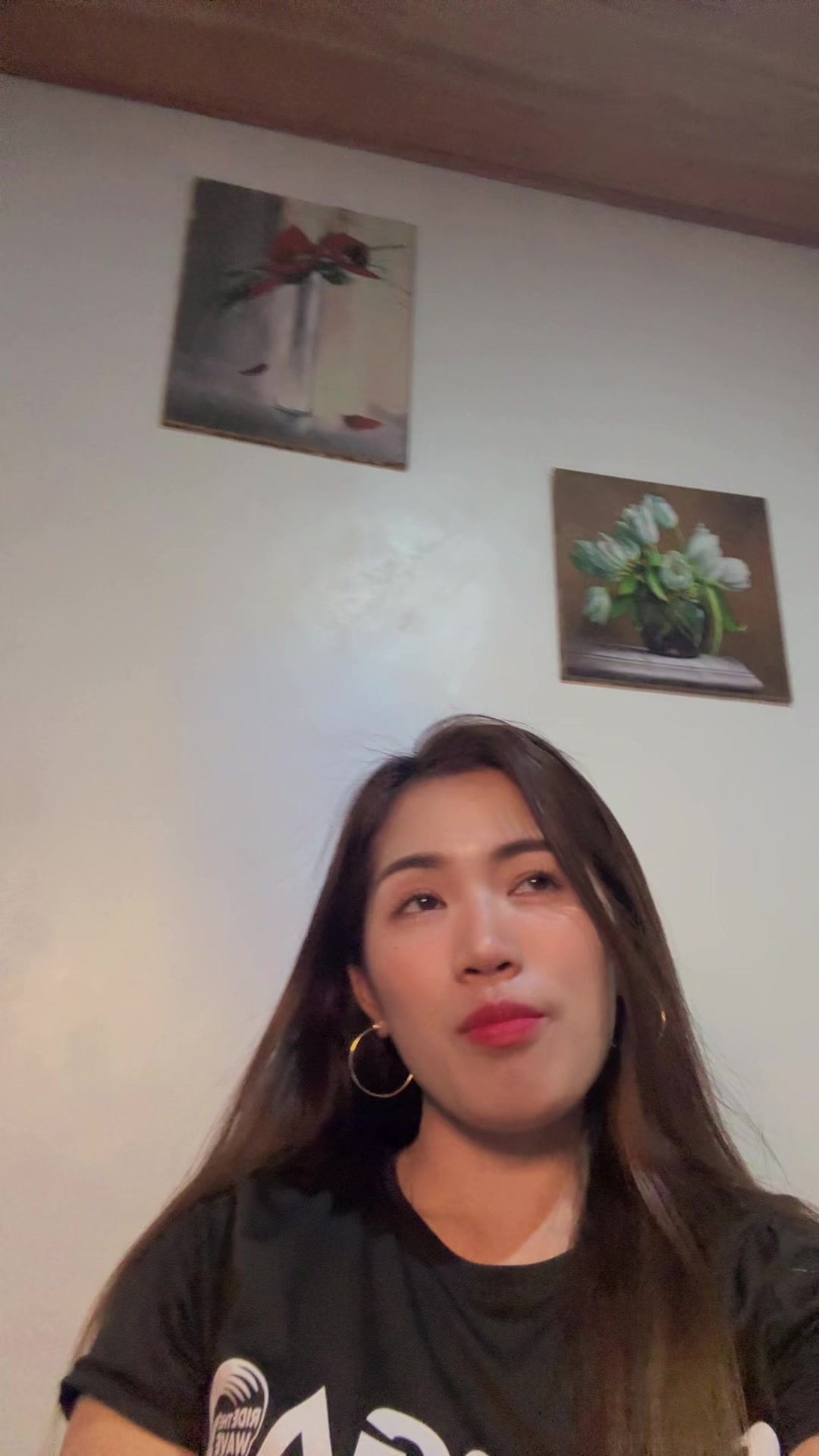 @Momai