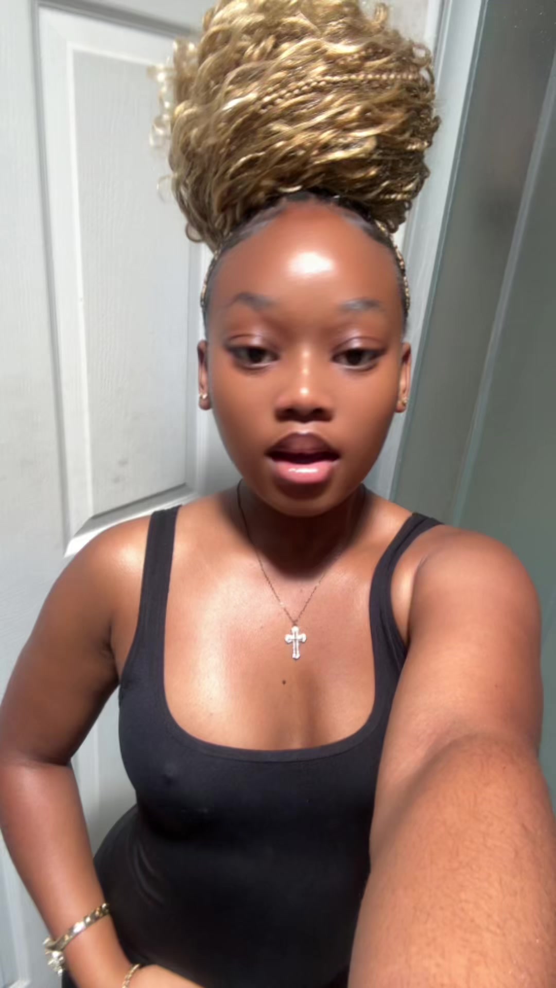 @Luv_BB