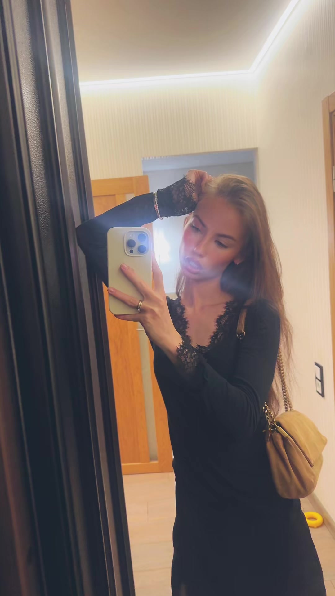 @pollllisssha