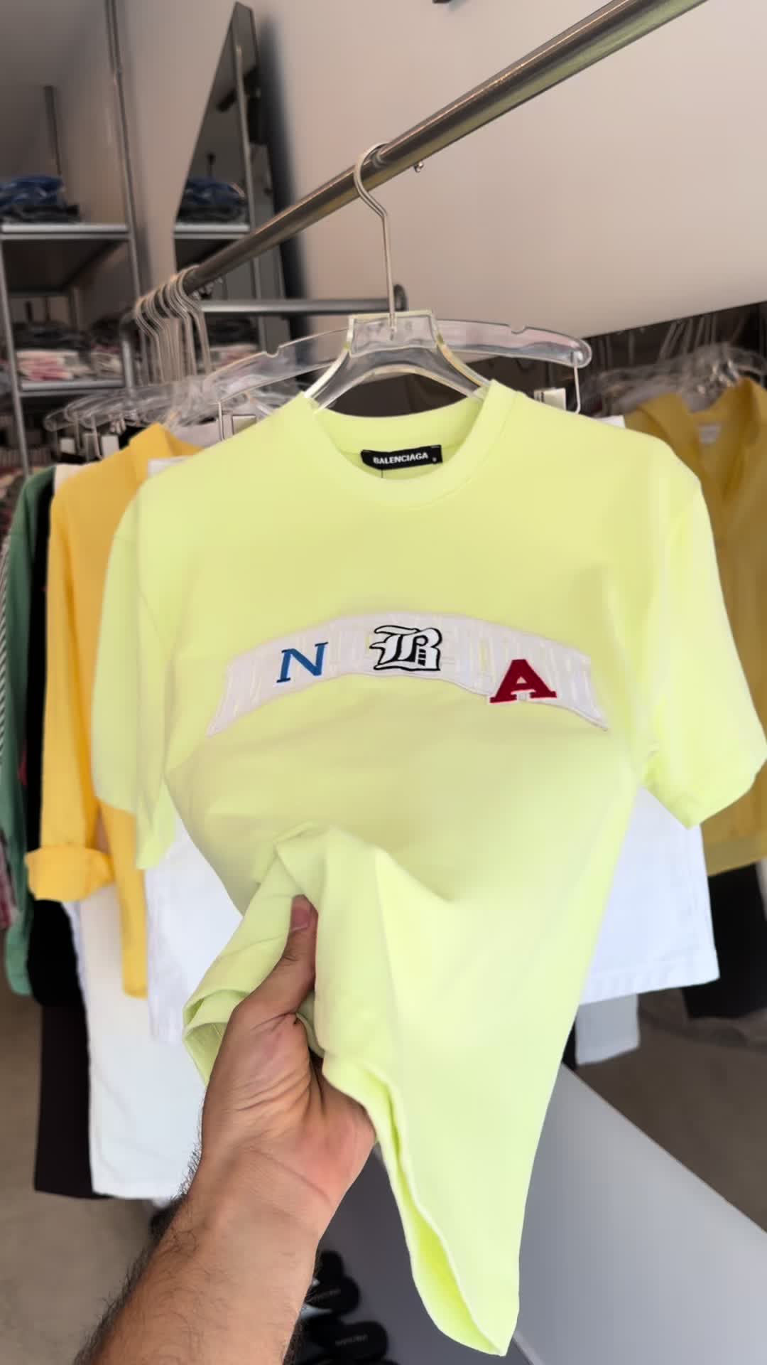 @ميلانو للملابس الشبابية🤩