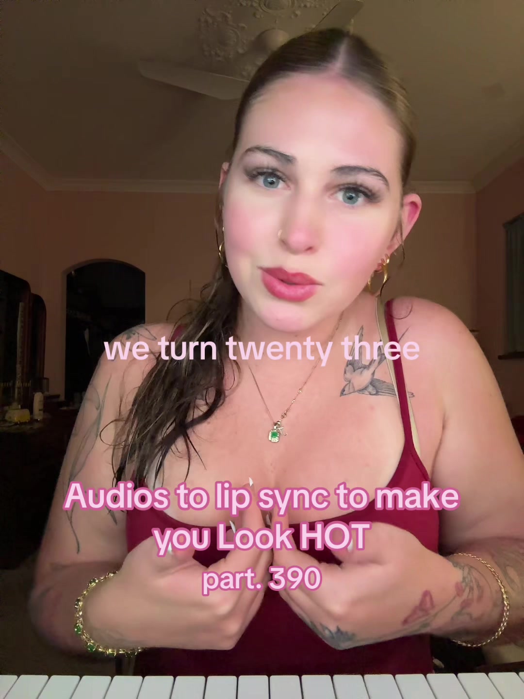 @xoxo.