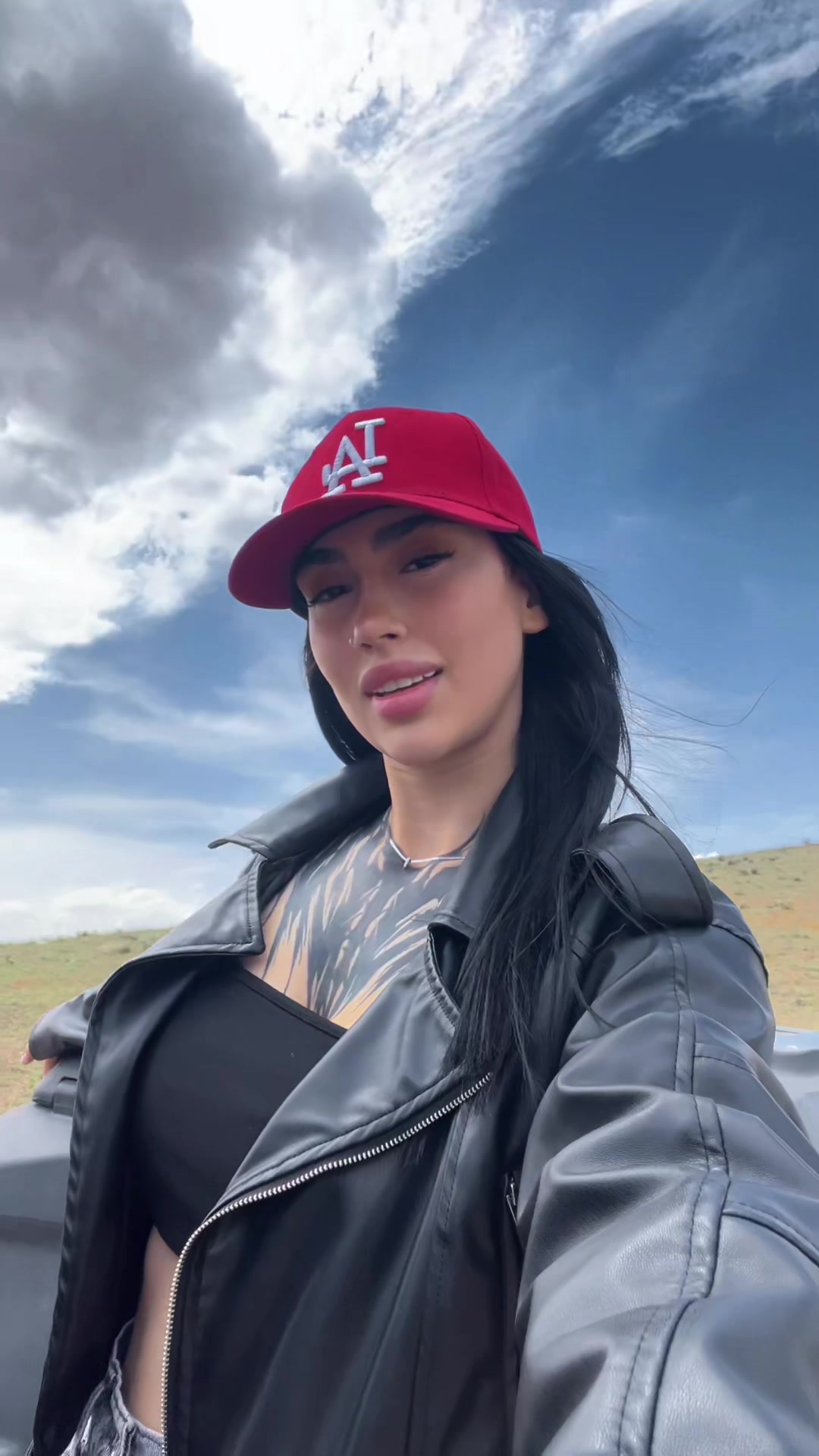 @sainblu_