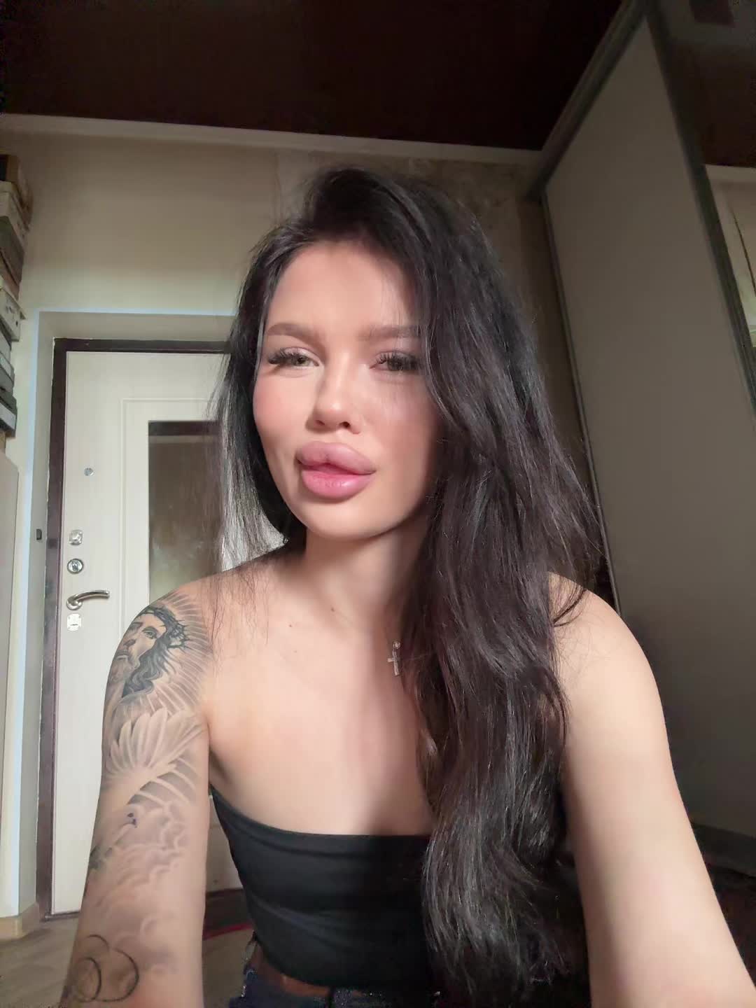 @🇰🇬кошечка🇰🇬
