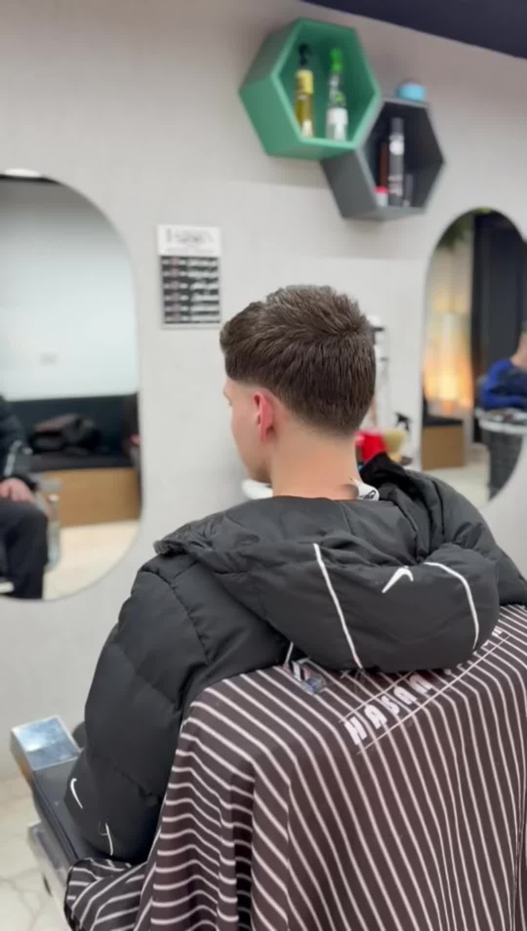 @Hasan abu safaqa (Hairdresser)