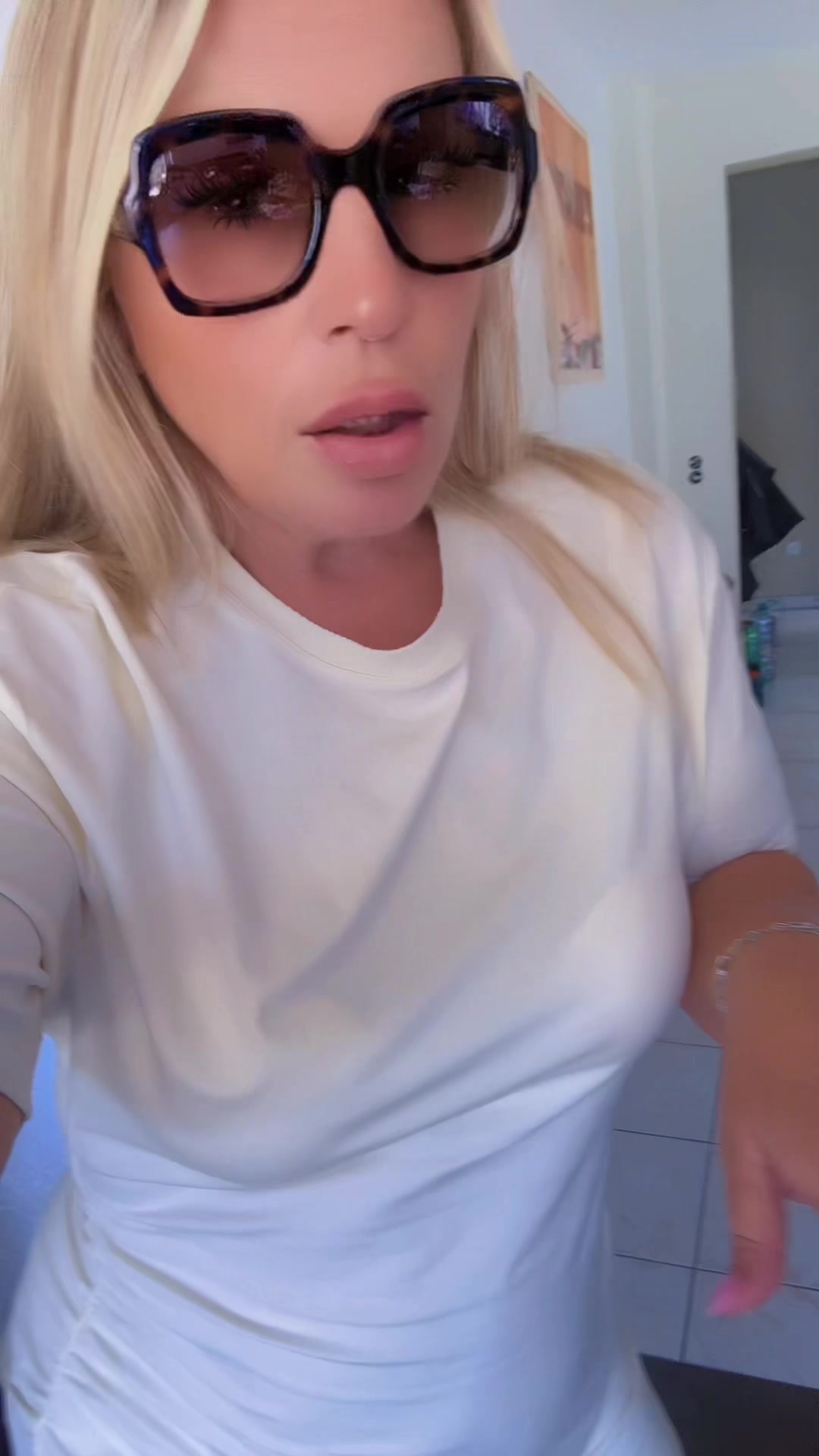 @Nina