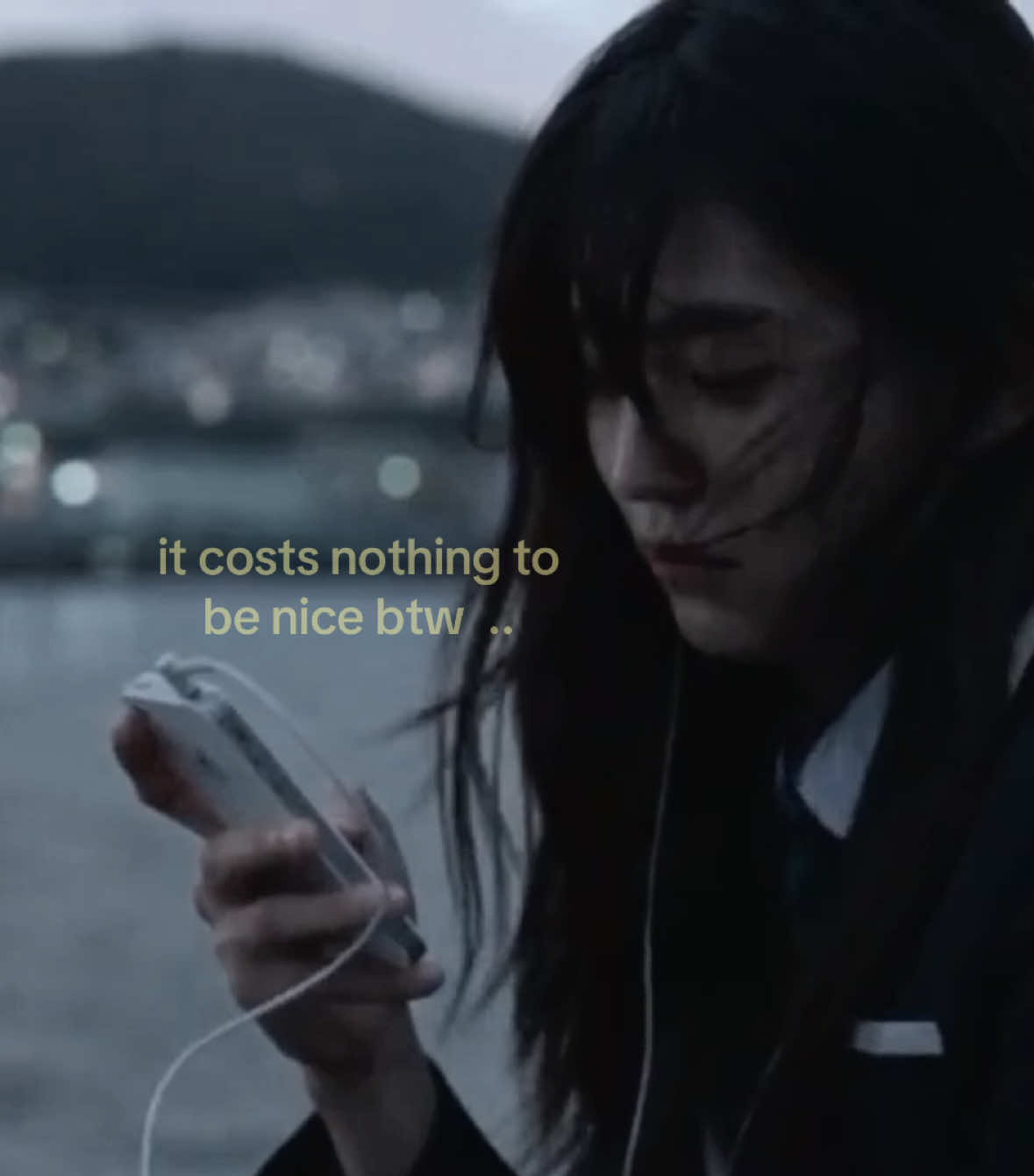 @chloe (𝓒ortis⁵𑣲⋆)