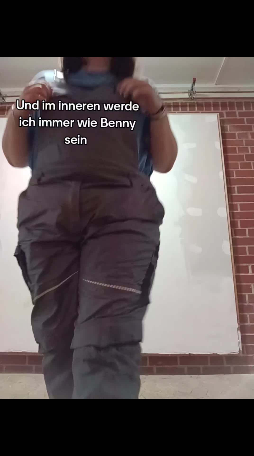 @Leonie