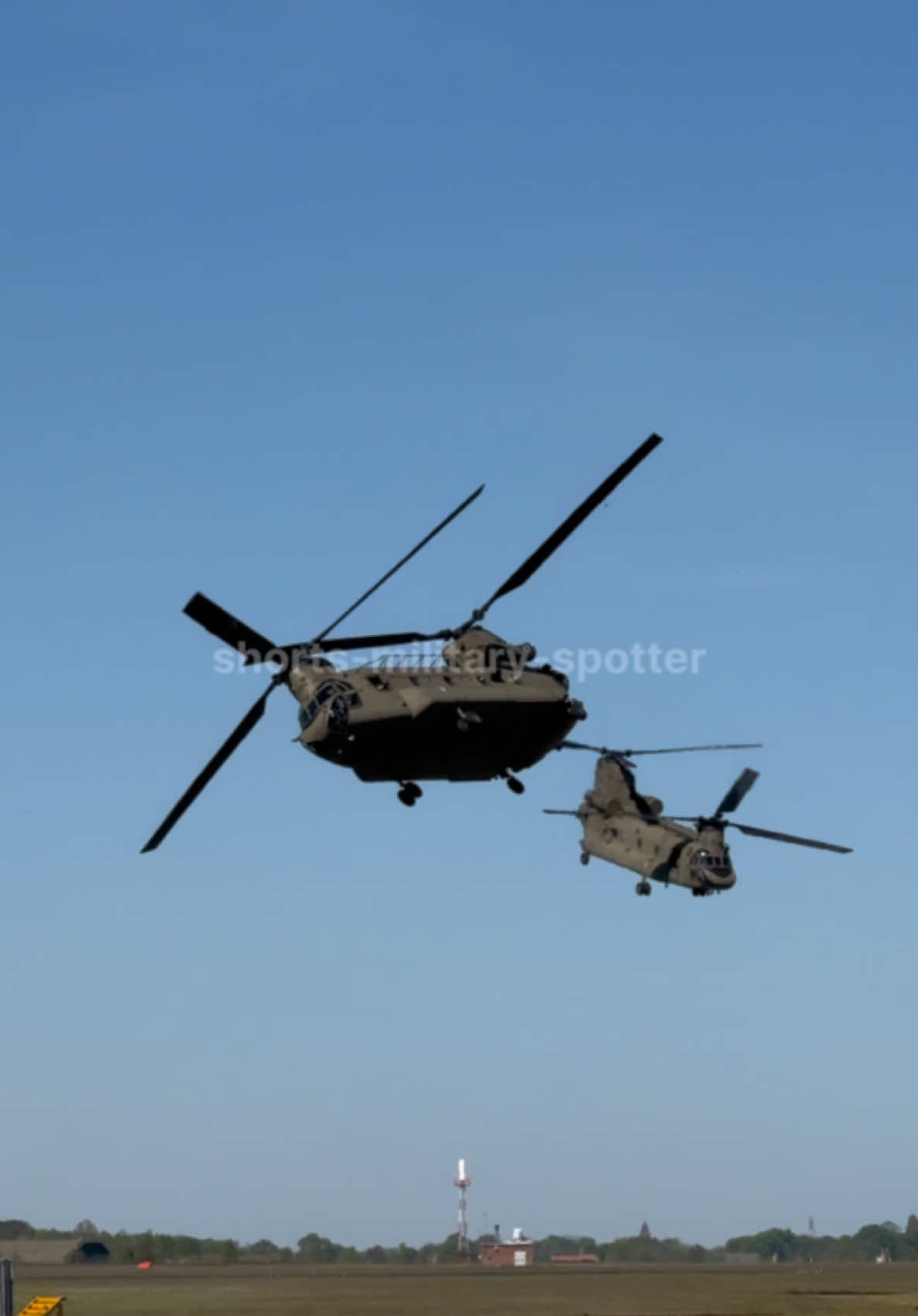 @shorts-military-spotter