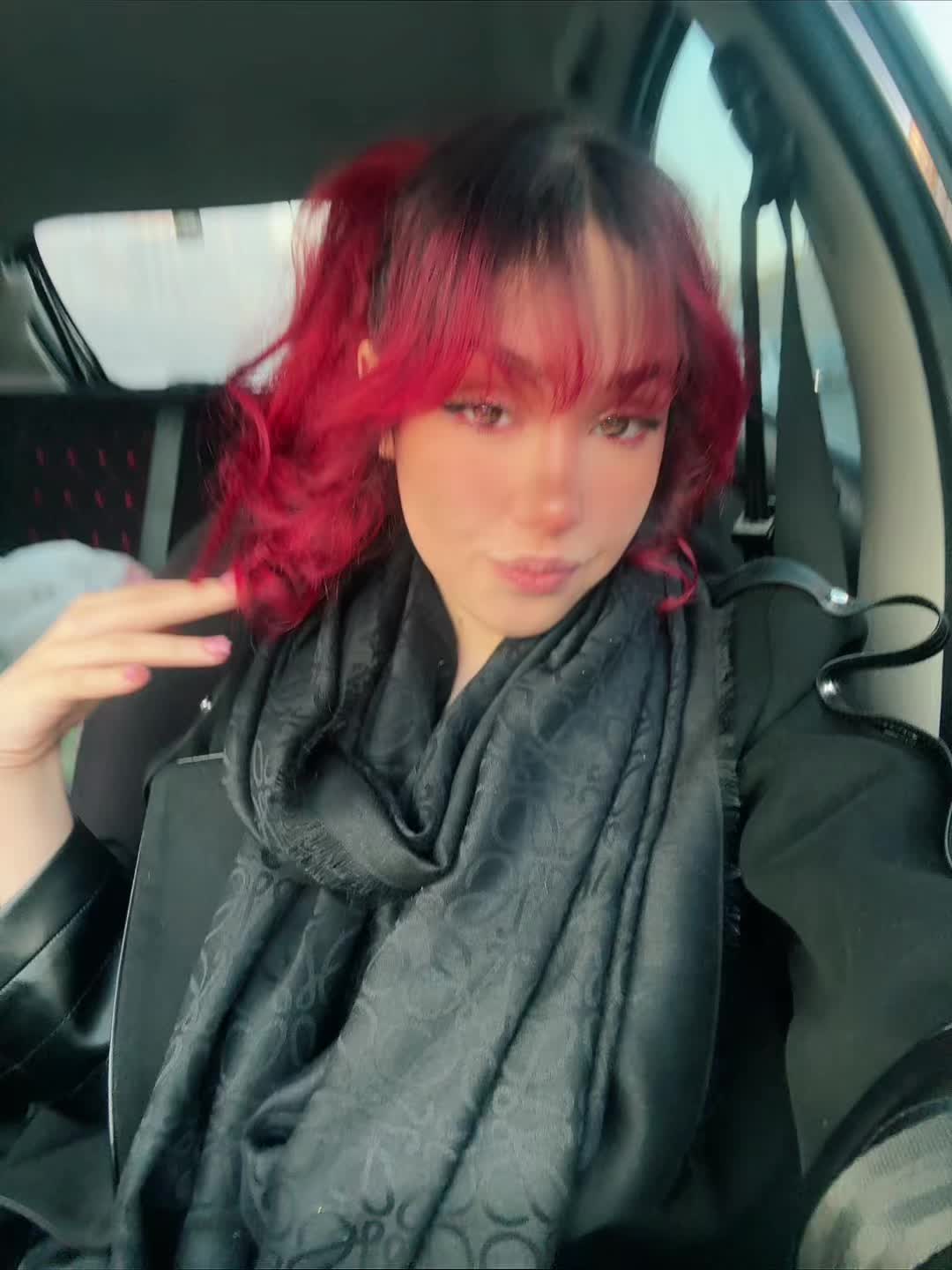 @Fati Tajik