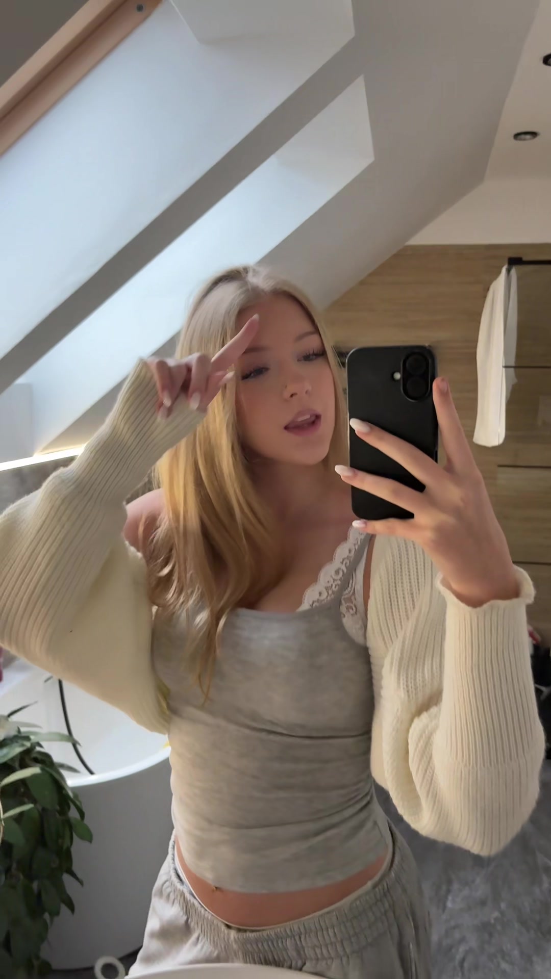 @olala
