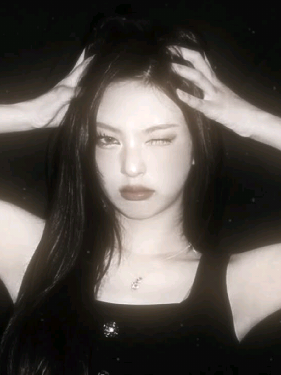 @ʝ𝒶𝓃𝓰 𝓐𝒽𝓎𝓮ℴ𝓃⋆🦋
