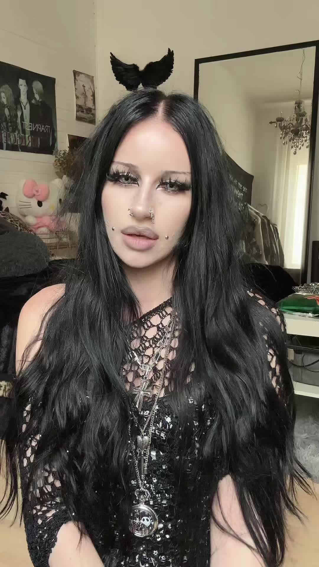 @evamabar