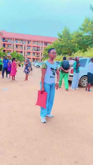 @Nakiyingi molly