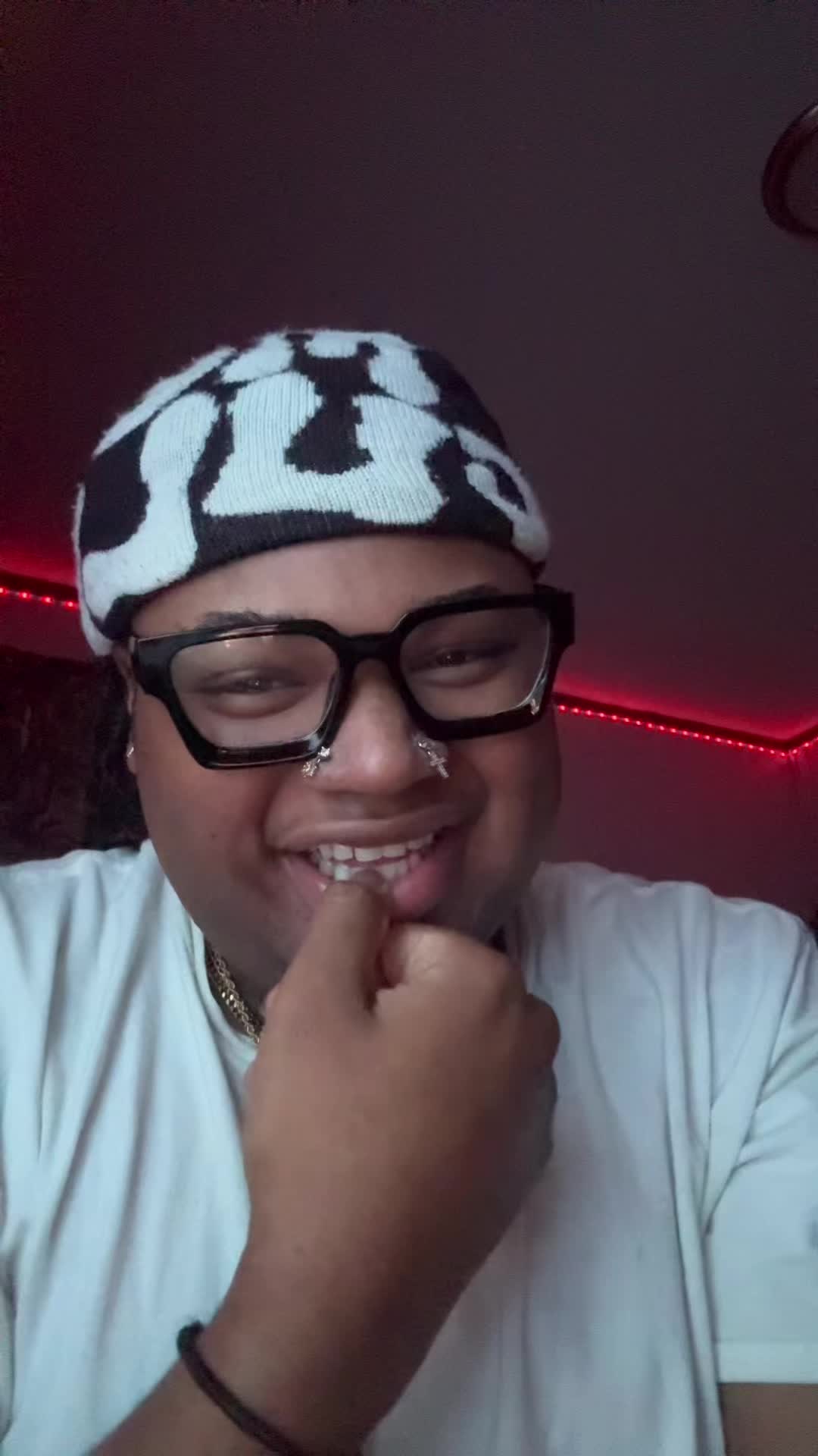@Jae_biscuits