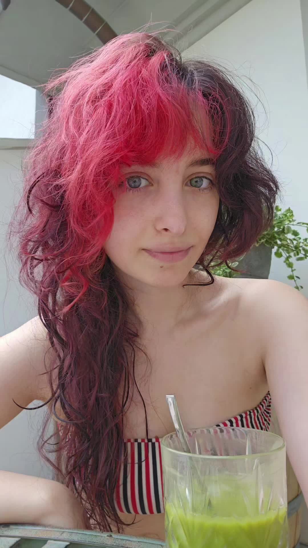 @Lucrezia ๐