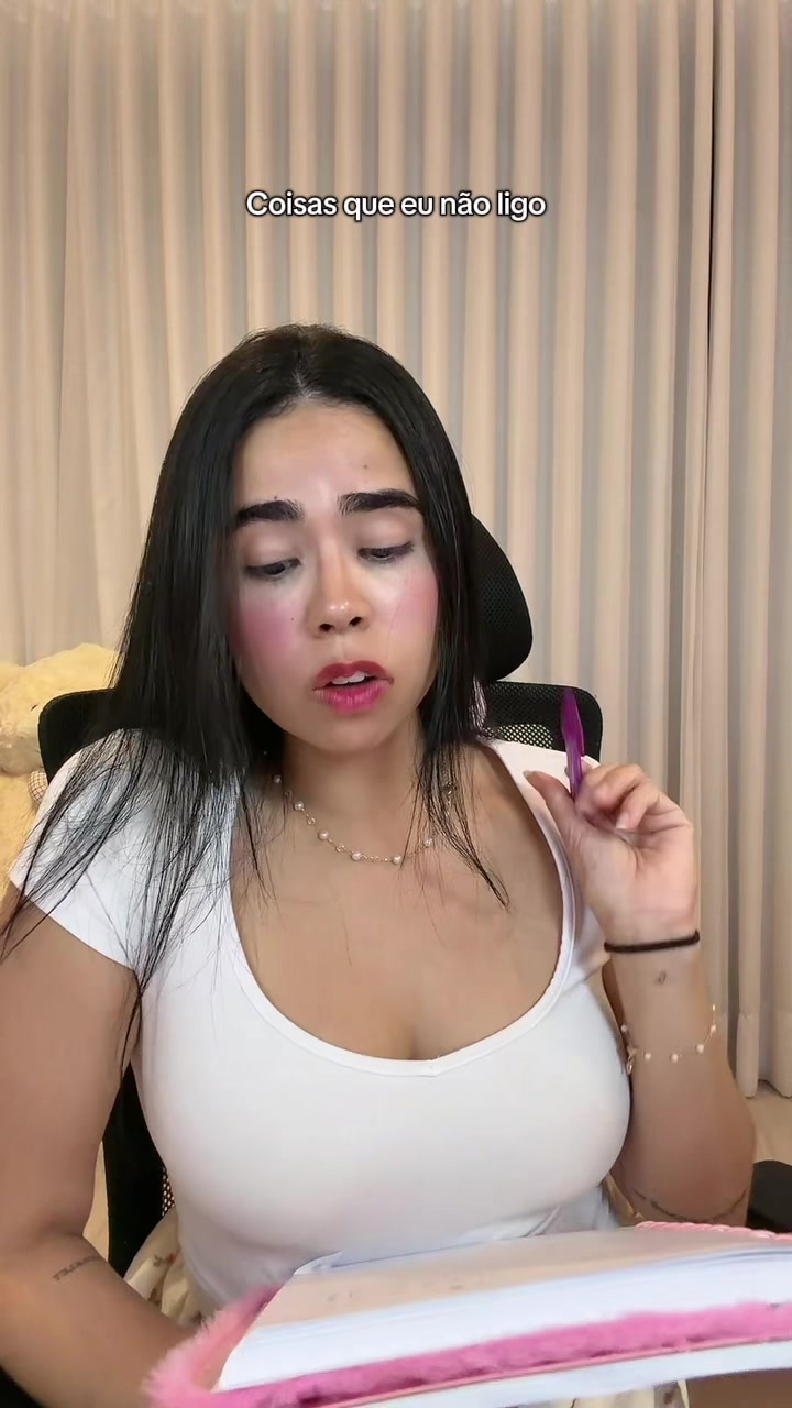 @Amy Scarlet