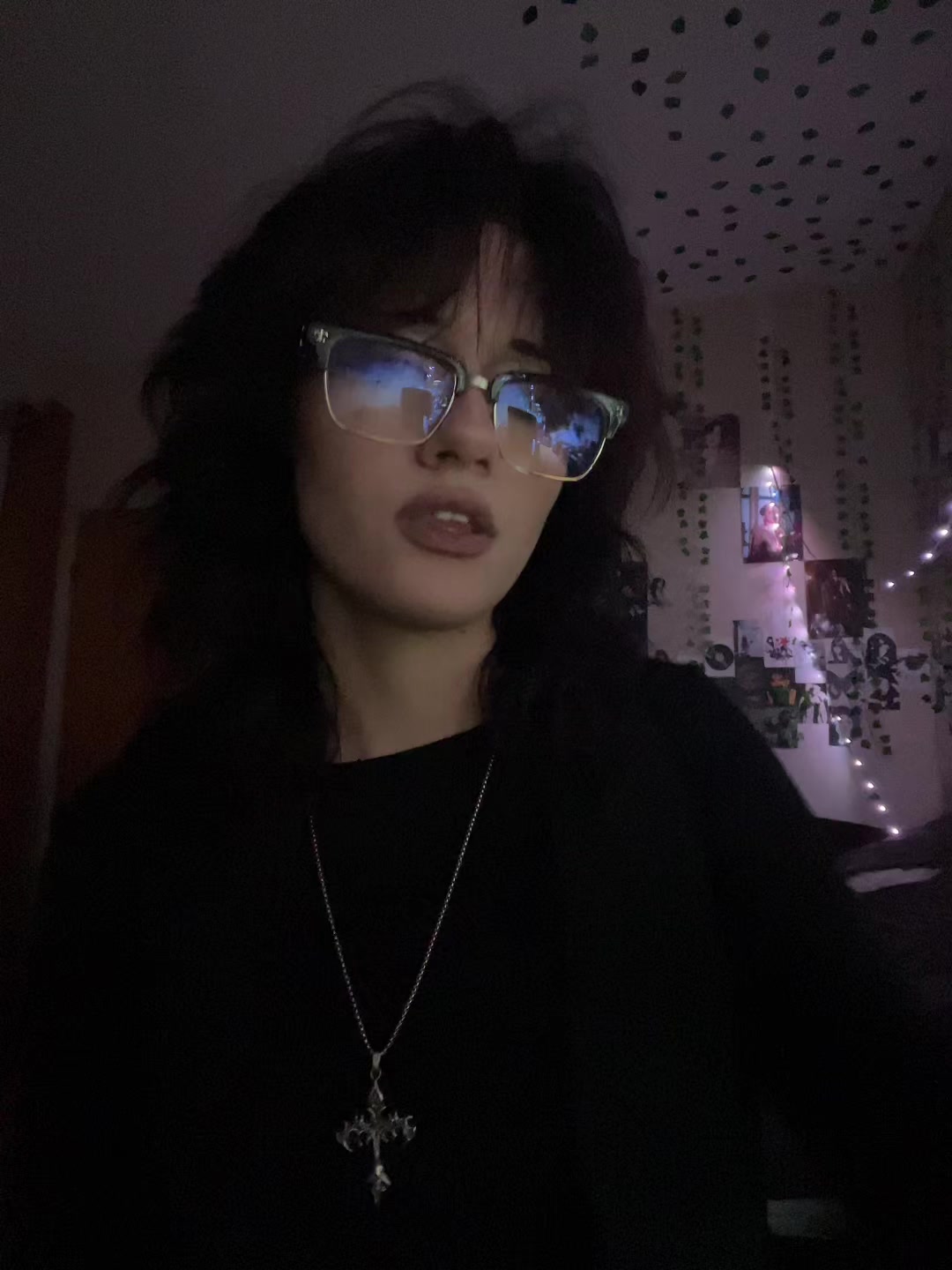 @кара кроватт👾