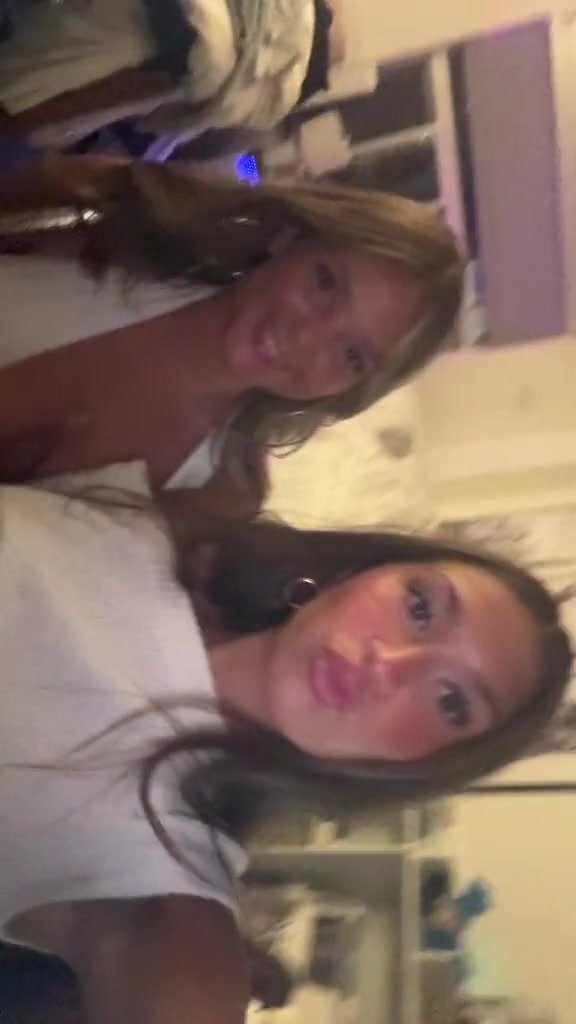 @molly