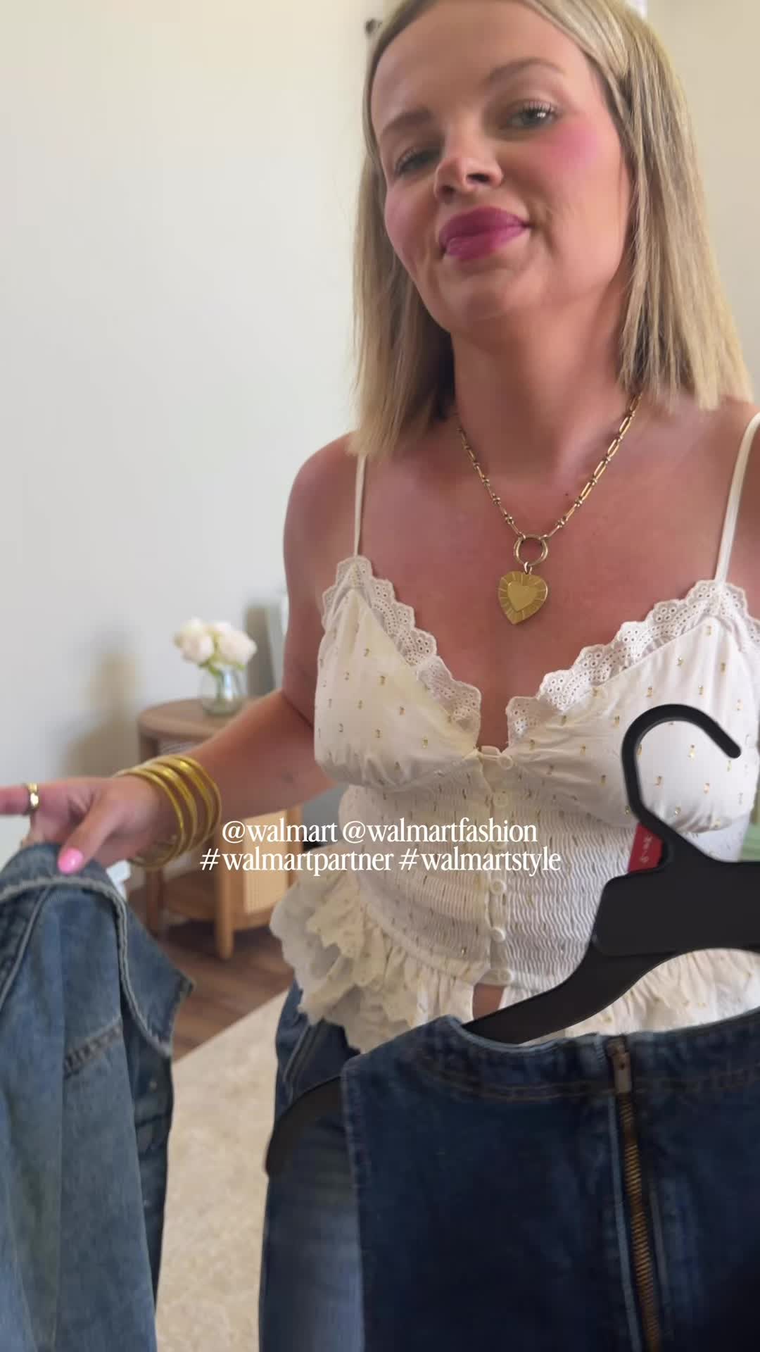@Olivia May | Mom Style & Hacks