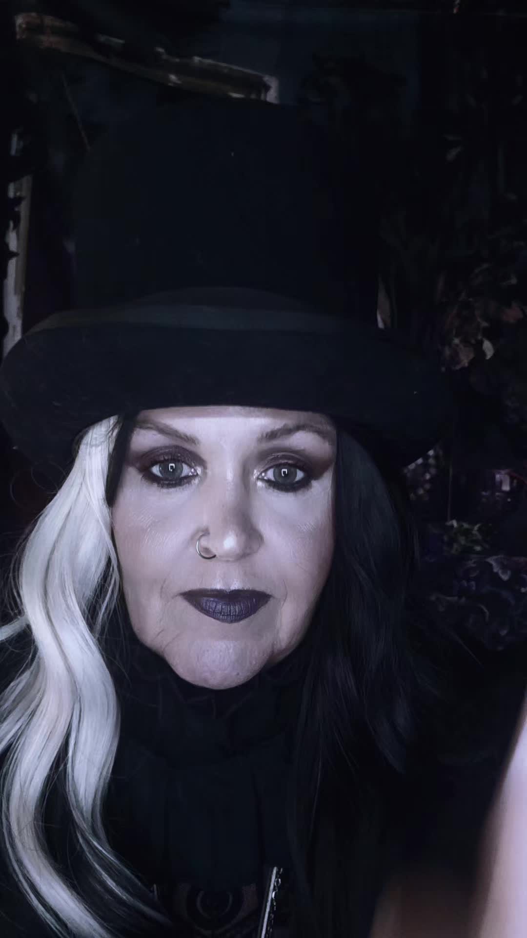 @savannahs.lady.in.mourning