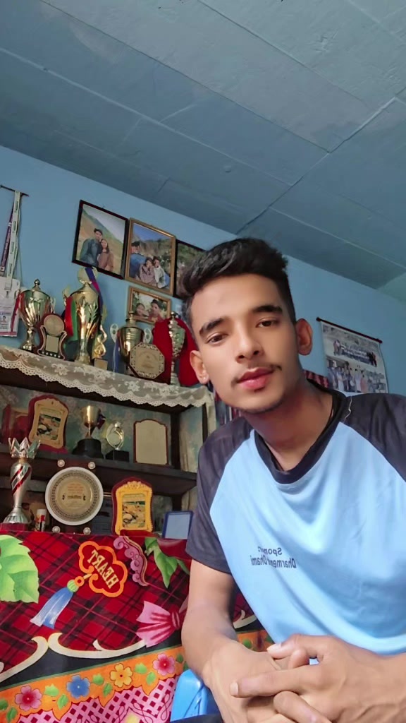@चरी👑💪