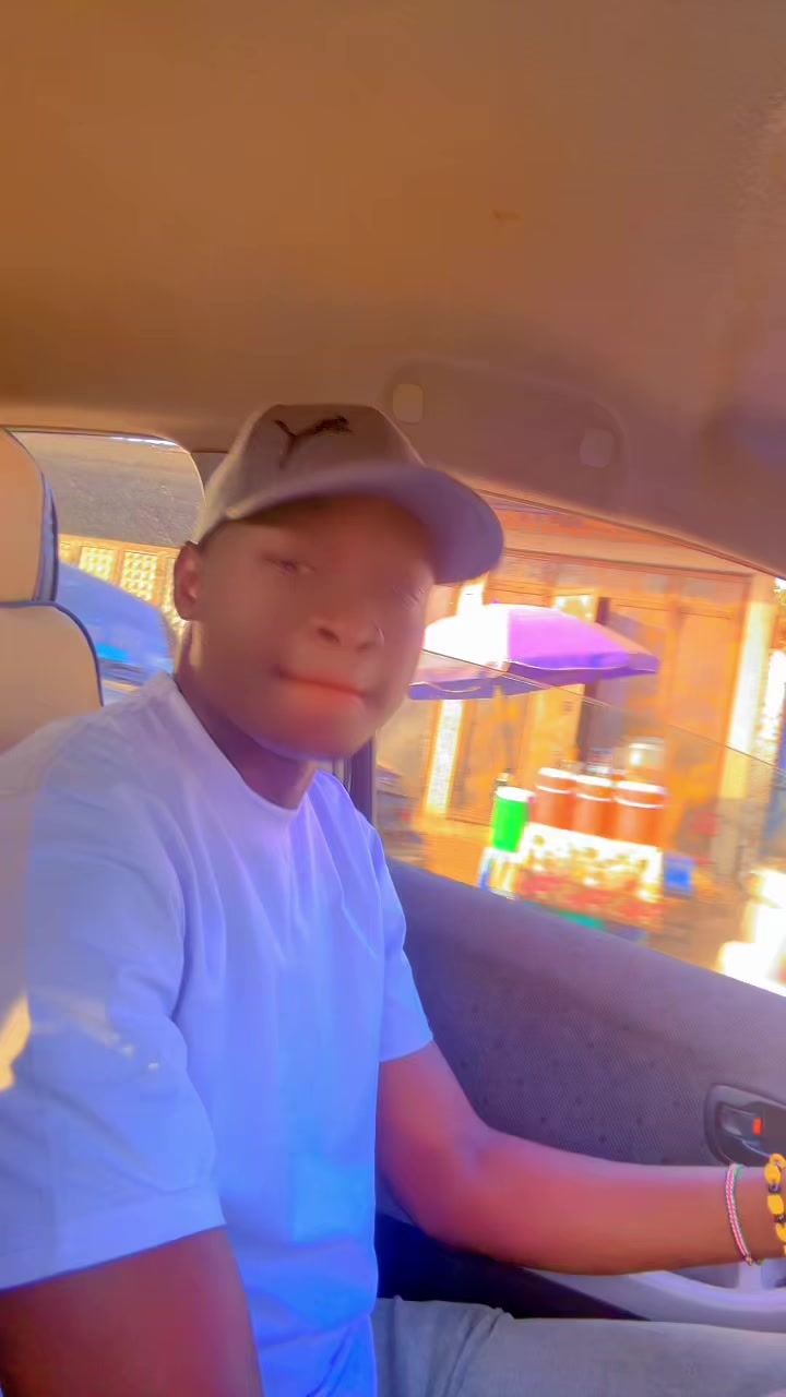 @Eliza Ajak agoth