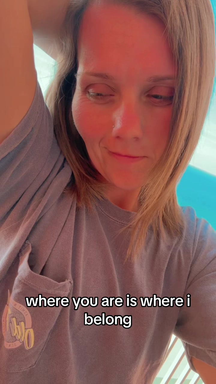 @LaceyNicole