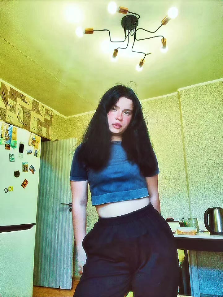 @Angel_Grez