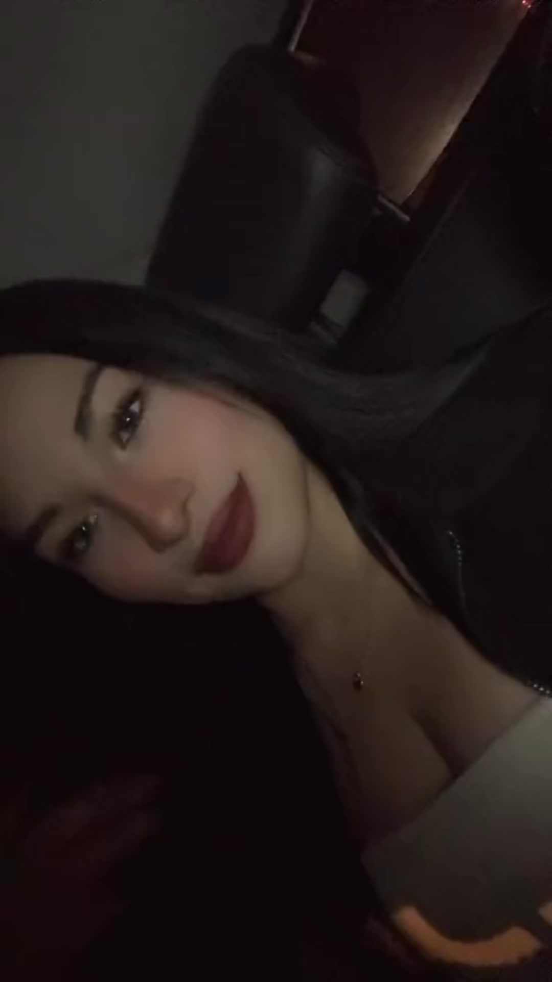 @Niki