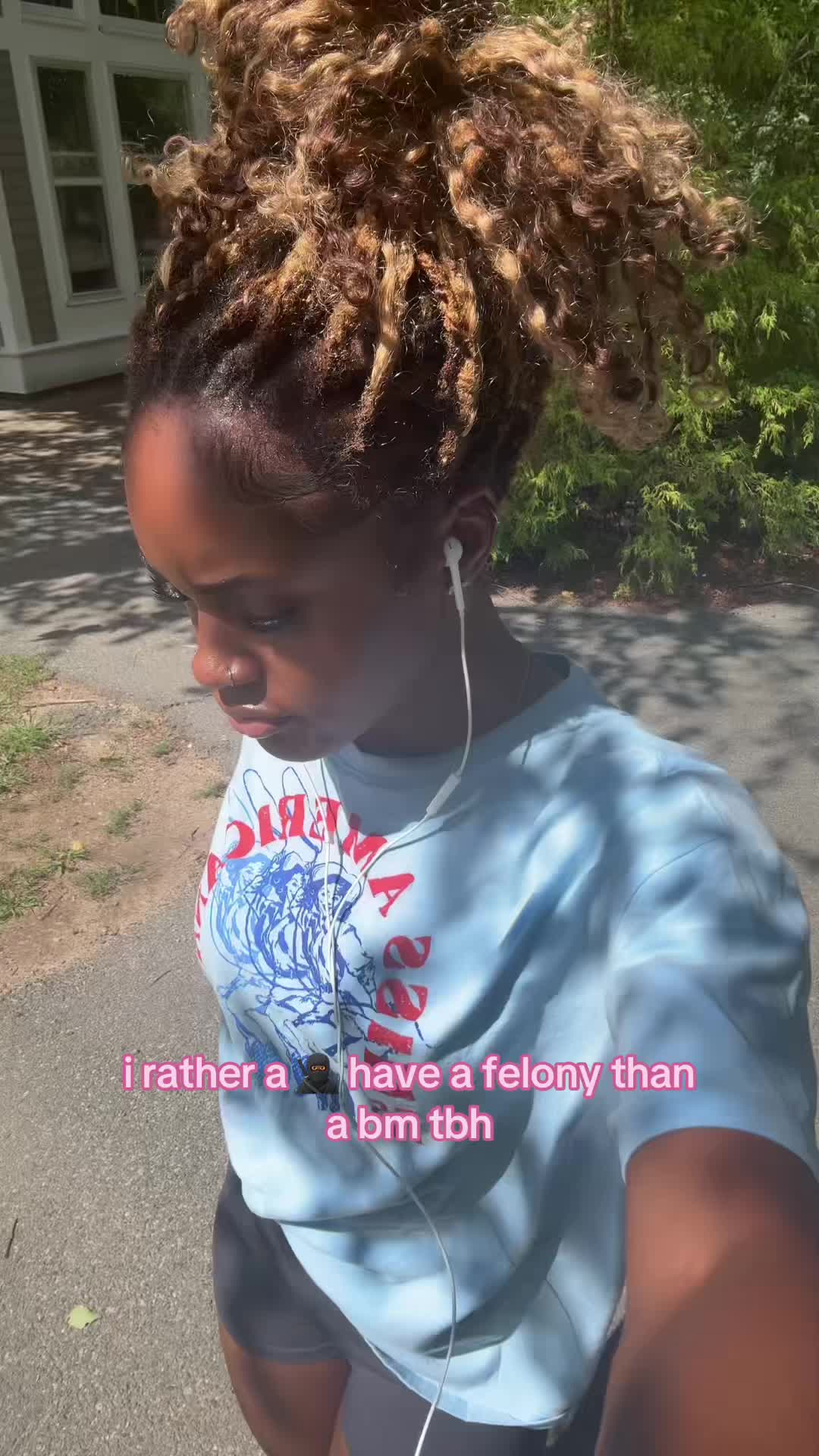 @mamikola