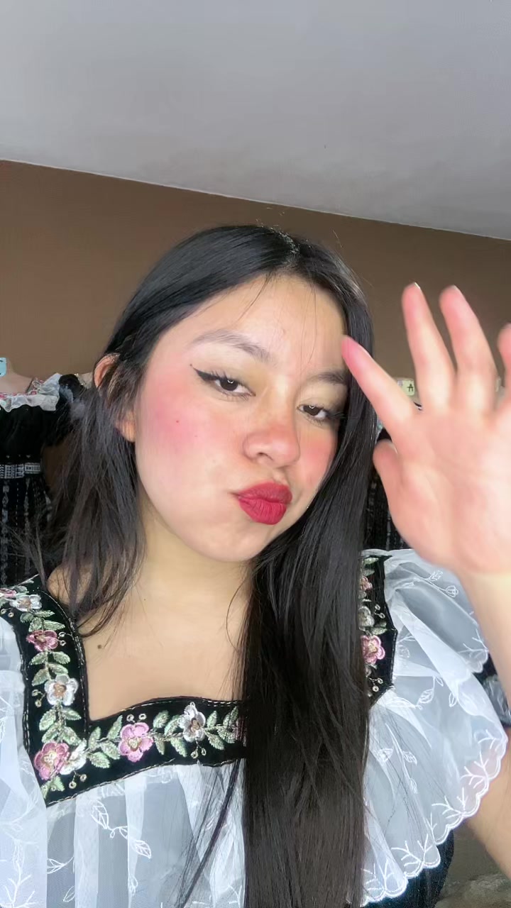 @vickyajqui11